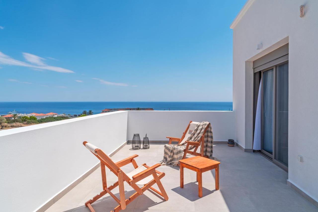 Terra D'Oro Sea View Villa With Private Pool 吉奥塔略 外观 照片