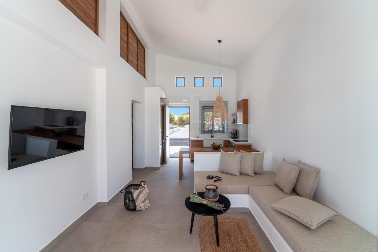 Terra D'Oro Sea View Villa With Private Pool 吉奥塔略 外观 照片